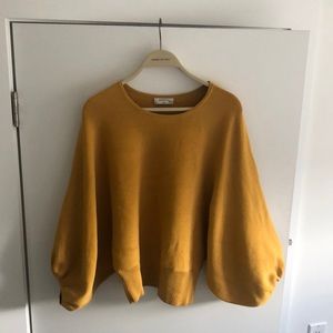 Babaton Sweater with balloon sleeves